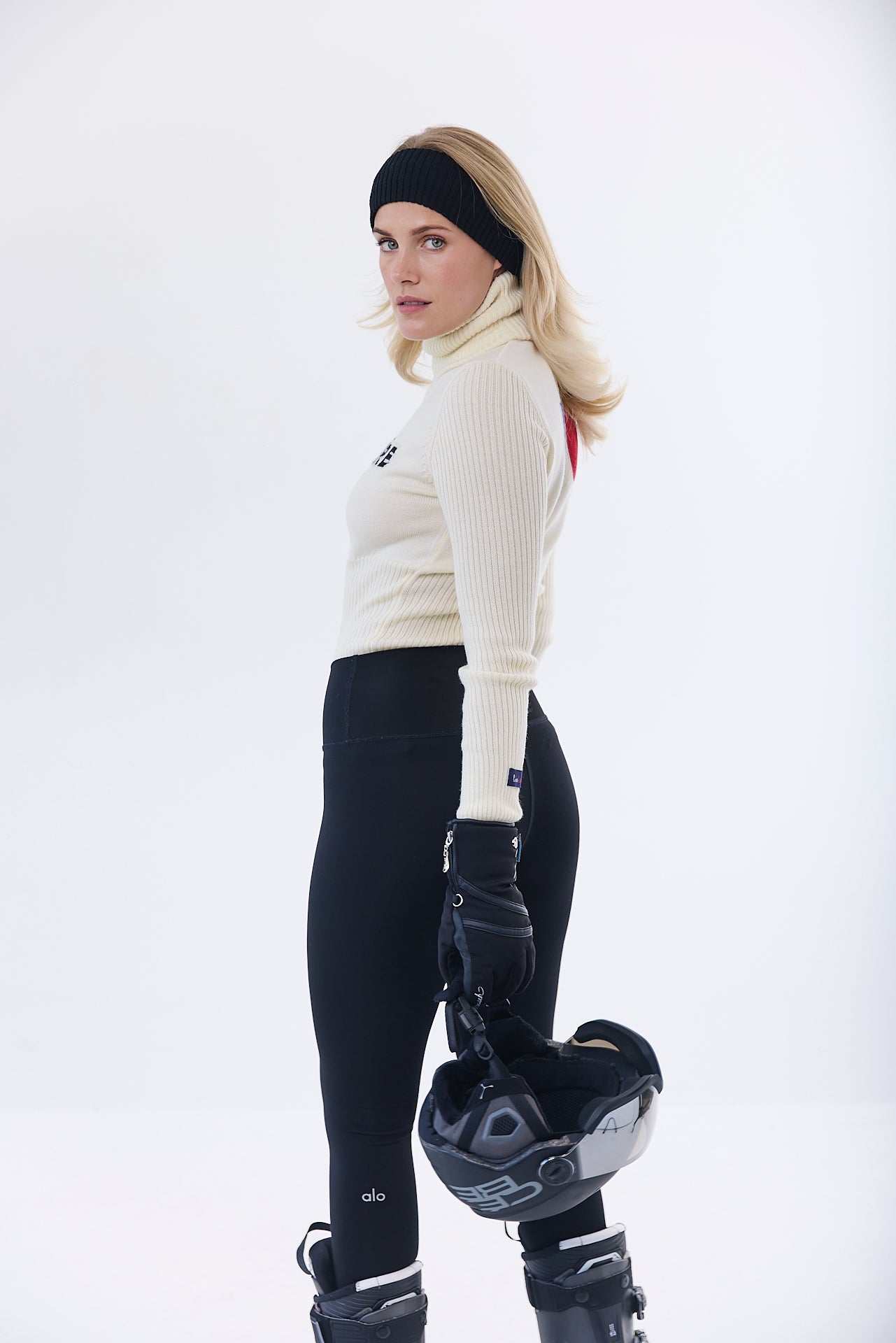 Val D'Isere White Knitted Jumper