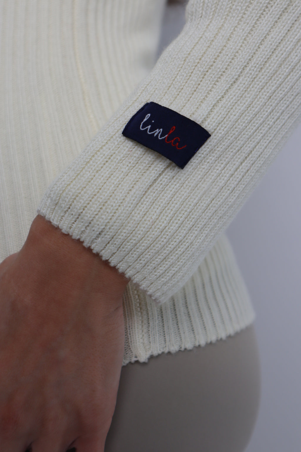 Verbier White Knitted Jumper