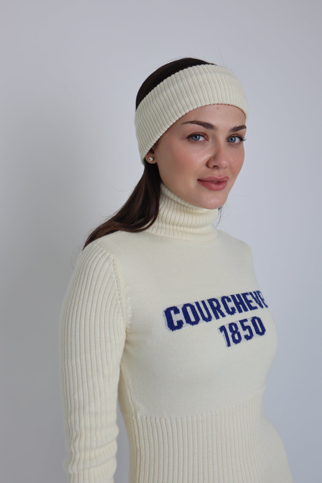 Courchevel White Knitted Jumper